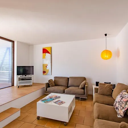 Villa Ullastres *